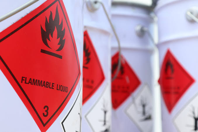 HAZARDOUS MATERIAL WITH CFR (REFRESHER)