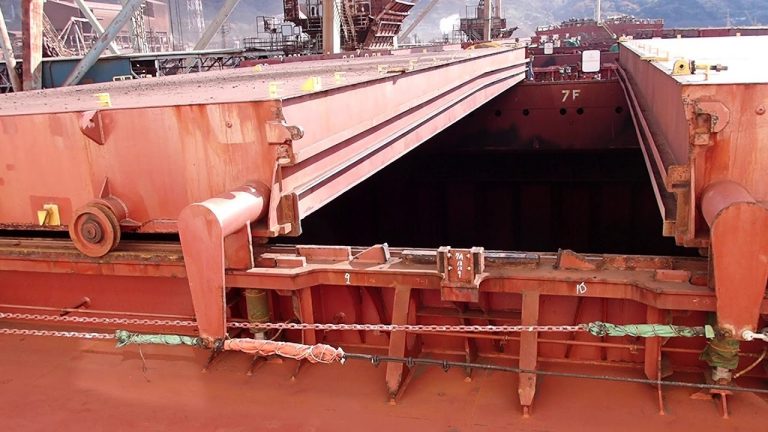 HATCH COVER INSPECTION – SPECIFIC TYPE