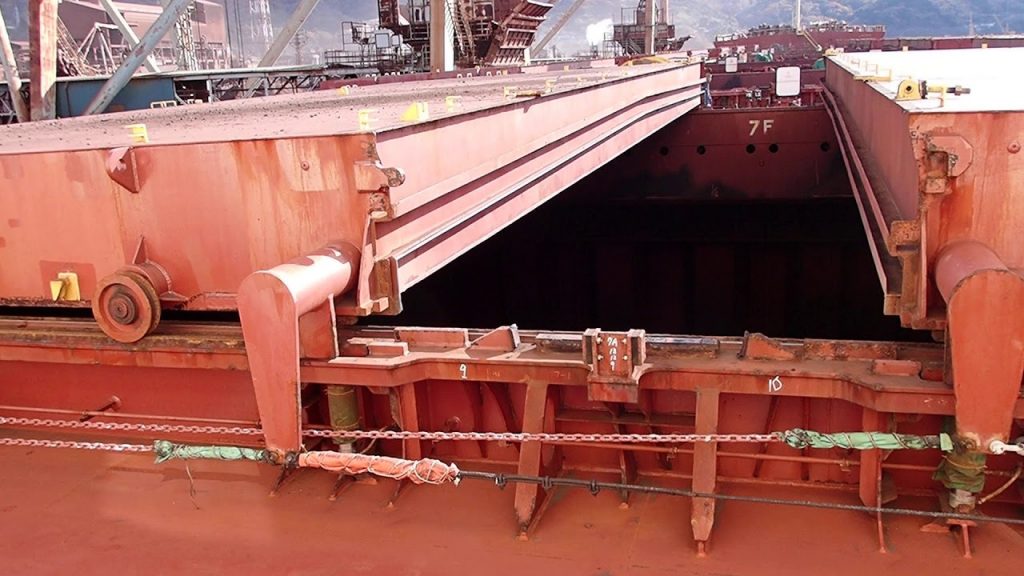 HATCH COVER INSPECTION – SPECIFIC TYPE